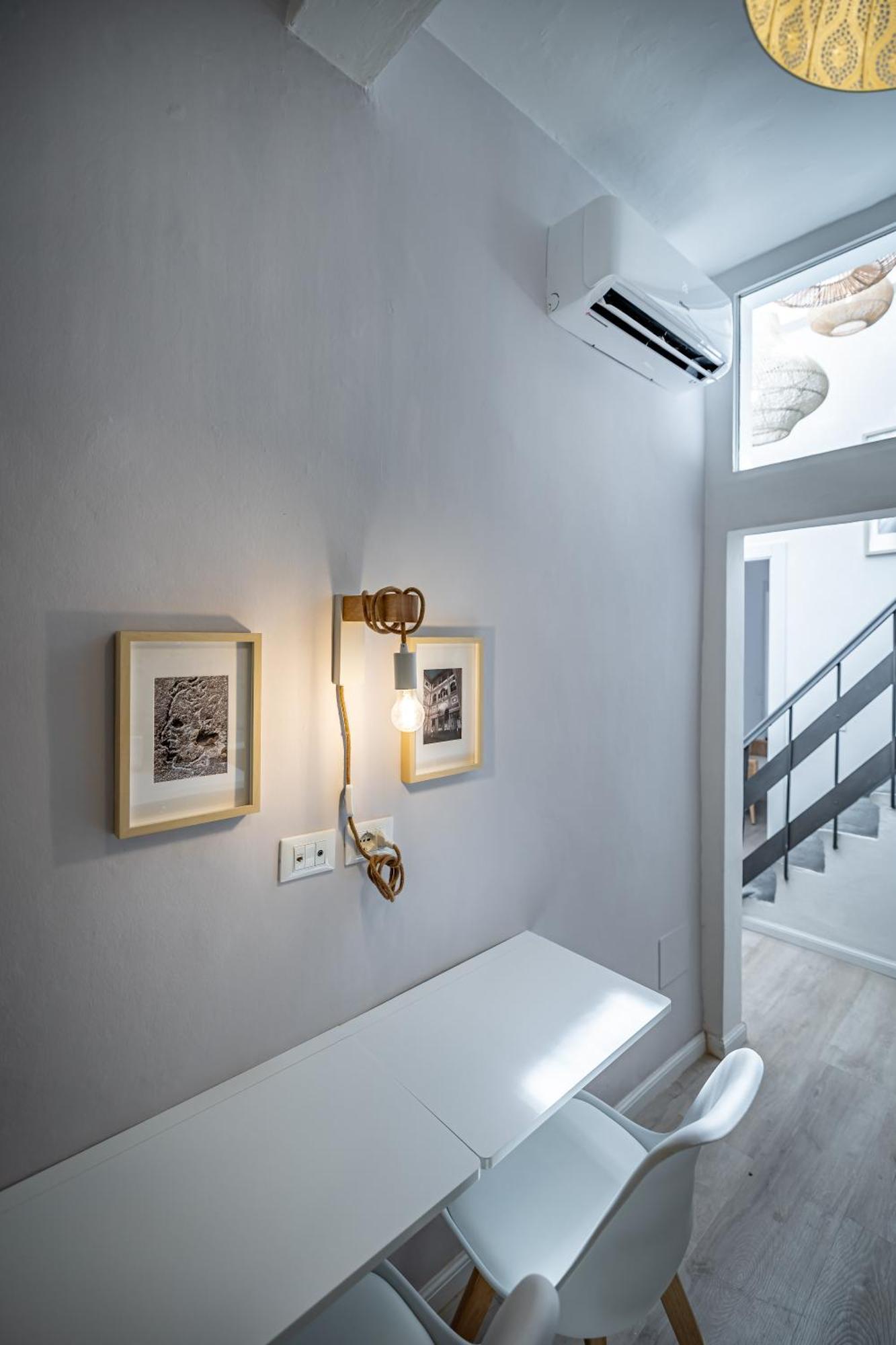 フィレンツェYd Stunning Terrace On The Accademiaアパートメント エクステリア 写真